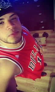 Meet your Posher, Emilio