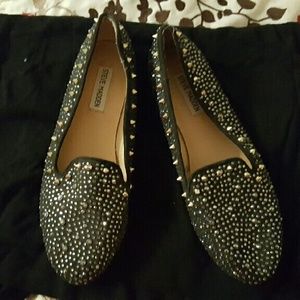Studded steve madden loafers