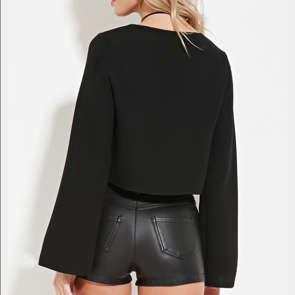 Forever 21 black bell sleeve top 🔔 - Picture 3 of 3