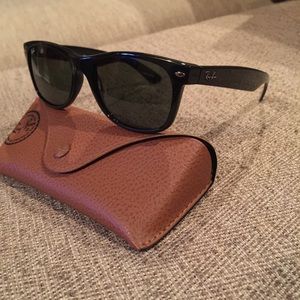 Ray ban wayfarer sunglasses