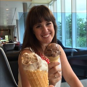 Meet your Posher, Lisa