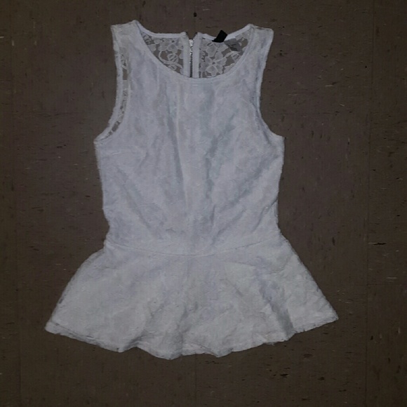 Awesome Lace Peplum Top Size Small - Picture 2 of 3