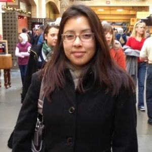 Meet your Posher, Leila vanessa