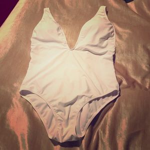 Zeraca plunge one piece swimsuit