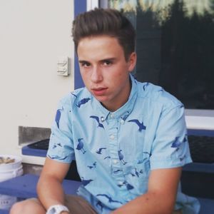 Meet your Posher, Jake