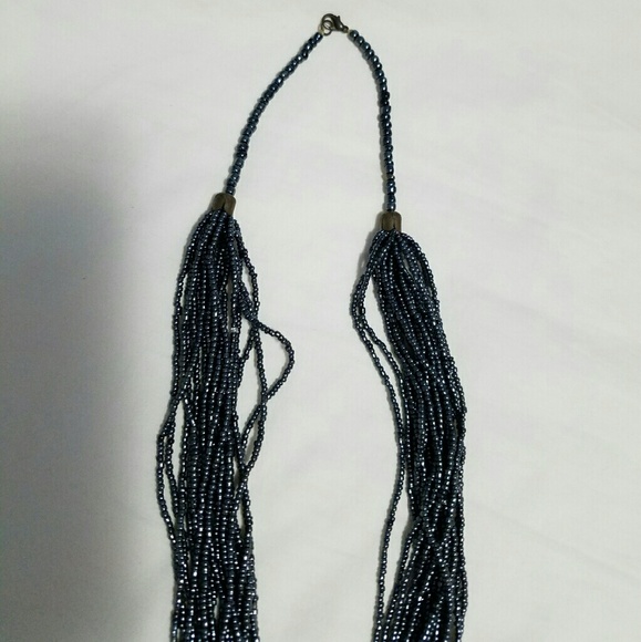 Multi strand bead necklace - Picture 3 of 3