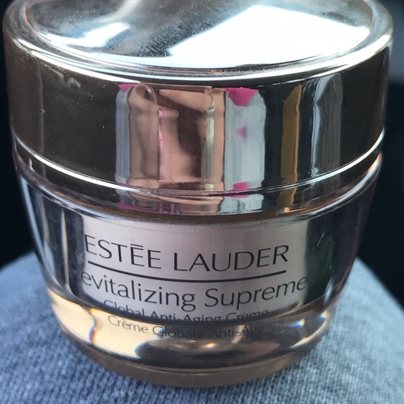 Estée Lauder