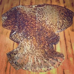 American rag size m brown cheetah blouse