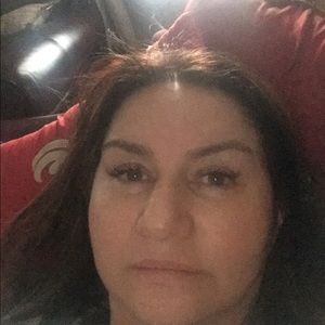 Meet your Posher, Nora