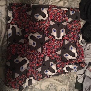 LuLaRoe digi wolves.