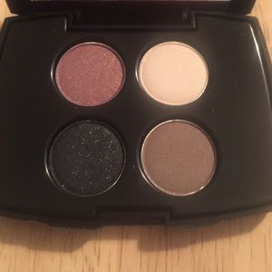 Lancôme travel shadow