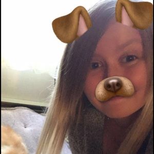 Meet your Posher, Kira