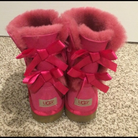 Bailey bow ugg boots