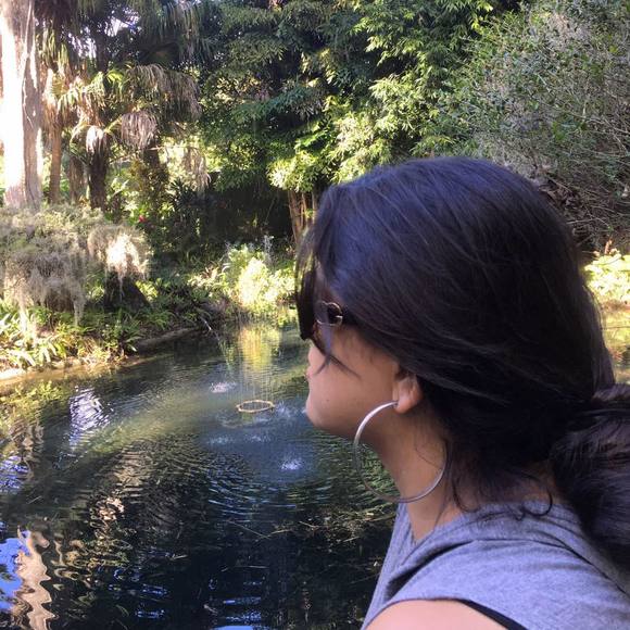 Meet your Posher, Bianca - Picture 1 of 1