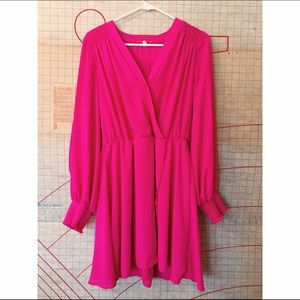 Gianni Bini pretty pink dress!