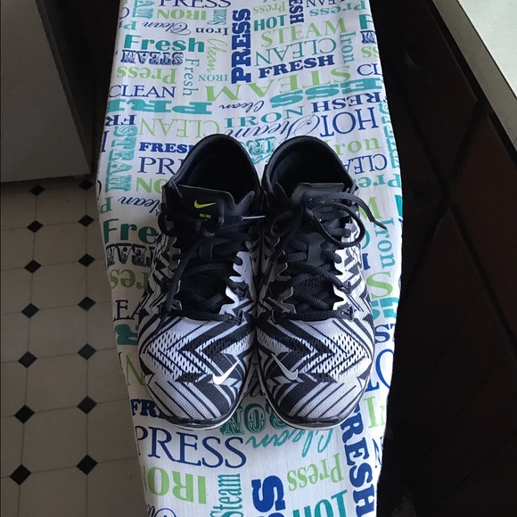 Nike Free TR FIT 4