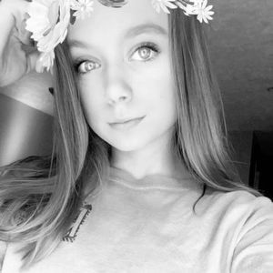 Meet your Posher, Lexi