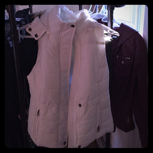 White vest