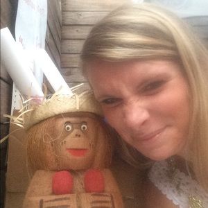 Meet your Posher, Robyn