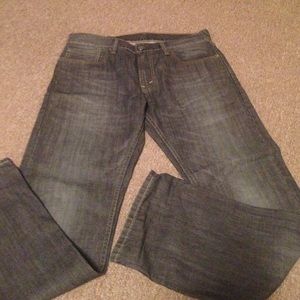 LEVI JEANS 514 W33 L32