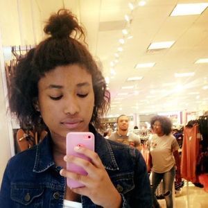 Meet your Posher, Jada