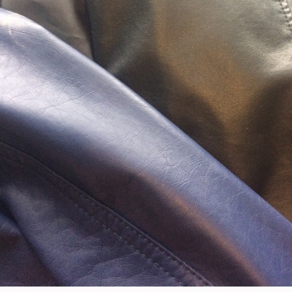 Stylish Jacket - Picture 3 of 3