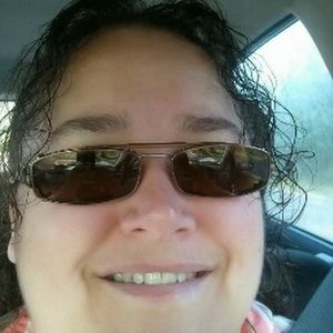 Meet your Posher, Valerie