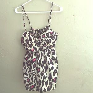 Cute cheetah print top