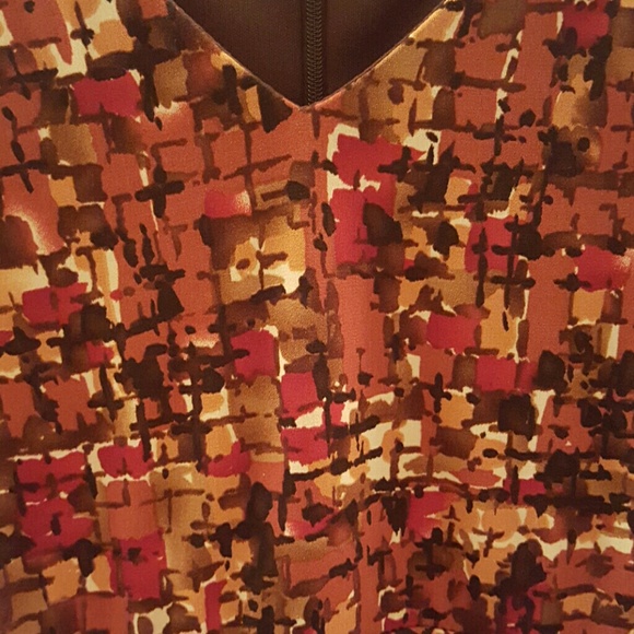 Beautiful multi colored dress - Picture 3 of 3