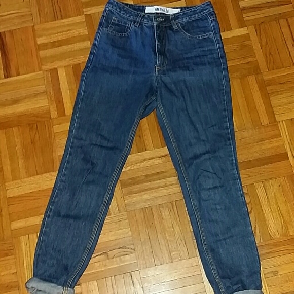 Brandy Melville mom jeans size 40