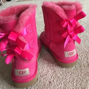 Size 3 Pink Bailey Bow Ugg Boots