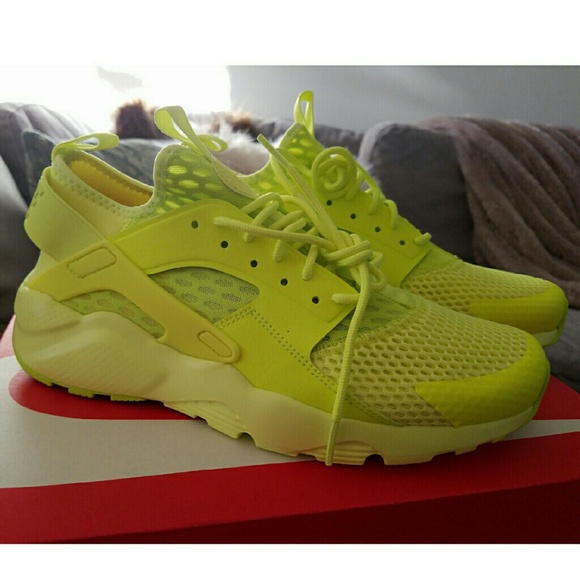 nike huarache lime green