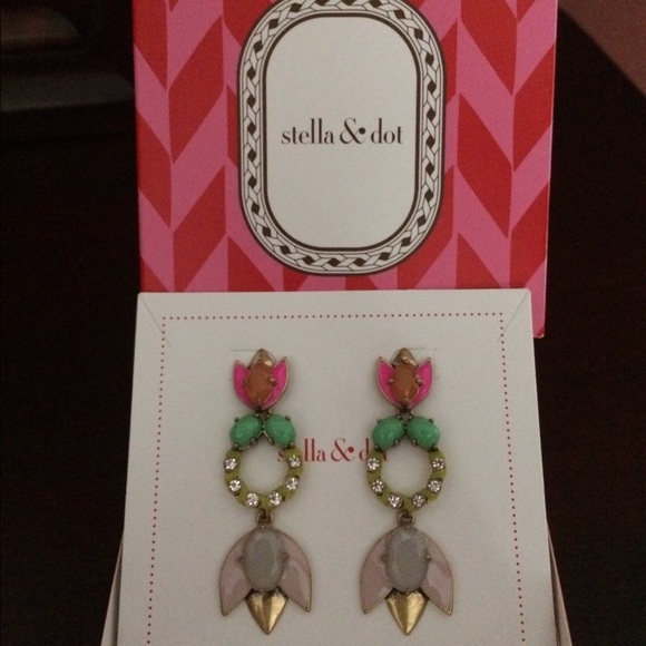 4-in-1 Stella & Dot Tropicana Chandeliers