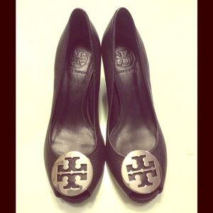 Tory Burch Sally Wedge 6.5