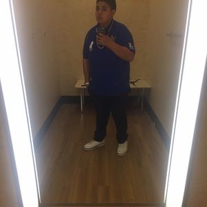 Meet your Posher, Carlos