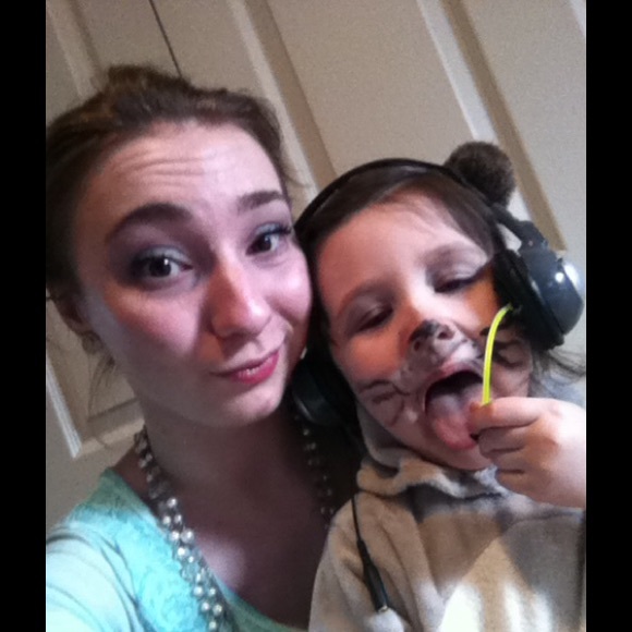 Meet your Posher, Sunshine - Picture 1 of 1