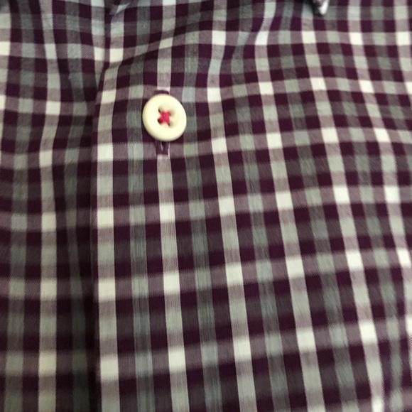 Button down - Picture 2 of 2