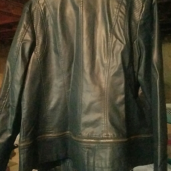 Jacket - Picture 2 of 2