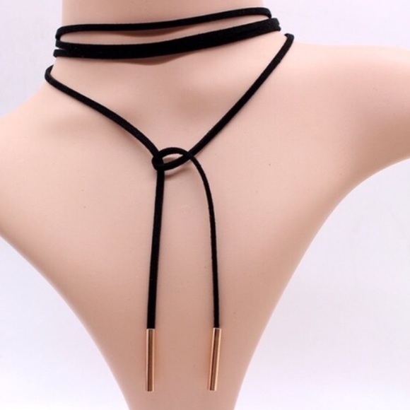 2/$10! Black Velver Choker - Picture 3 of 4