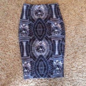 H&m diamond print skirt