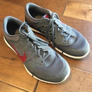 Men's Nike running shoes size 11.5