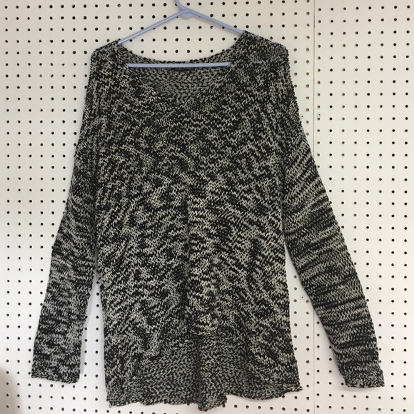 Eileen Fisher white/Black sweater