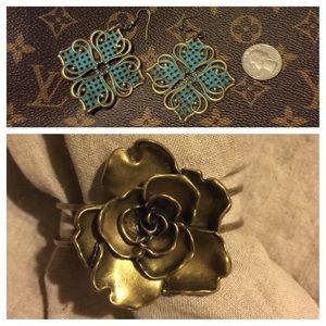 2 pc set! Blue brushed bronze earrings & rose cuff