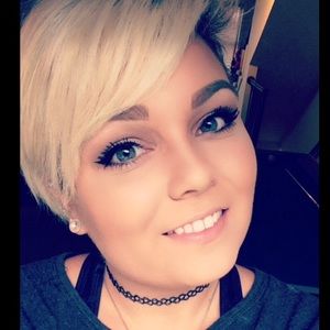 Meet your Posher, Taylor-marie