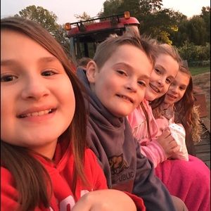 Meet your Posher, Grace