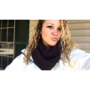 Meet your Posher, Abby