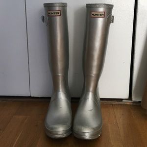 Silver Hunter Boots