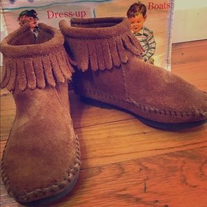 Minnetonka Toddler Suede Boots