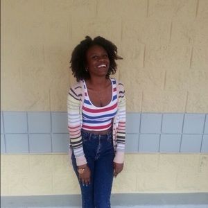 Meet your Posher, Alexis