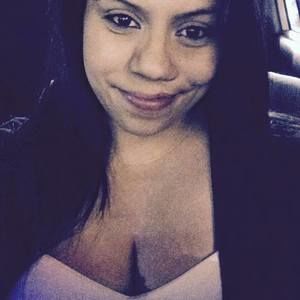 Meet your Posher, Fatima